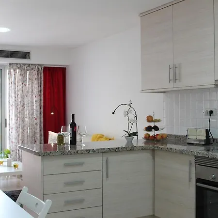 Apartment Miller Para 4